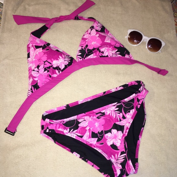 VS 2pc Reversible Bikini👙 - Picture 1 of 8